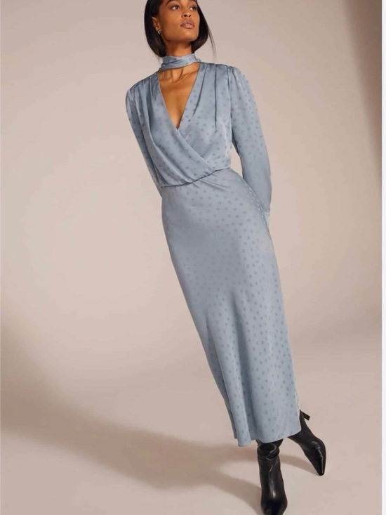 Favorite Daughter Dresses & Skirts - Favorite Daughter Dusty Blue Maxi Dress with Neck Scarf